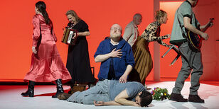 Oom Wanja - Toneelgroep Maastricht