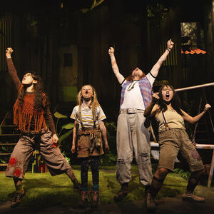 Het gezin Fantastic slaakt oerkreten. Ze zien er ruig uit en zijn lang niet bij de kapper geweest.