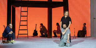 Oom Wanja - Toneelgroep Maastricht